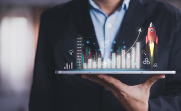 急成長企業の特徴･共通点は? 人材育成や生産性の高さなどポイントを解説